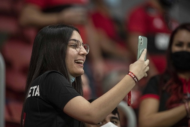 展现出的超 展现出的超